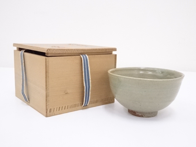 JAPANESE TEA CEREMONY / CHAWAN(TEA BOWL) / ASH GLAZE / ARTISAN WORK